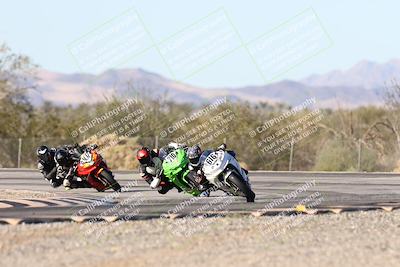 media/Dec-06-2025-CVMA (Sat) [[4a896cc04c]]/Race 9-500-400-350 Supersport/